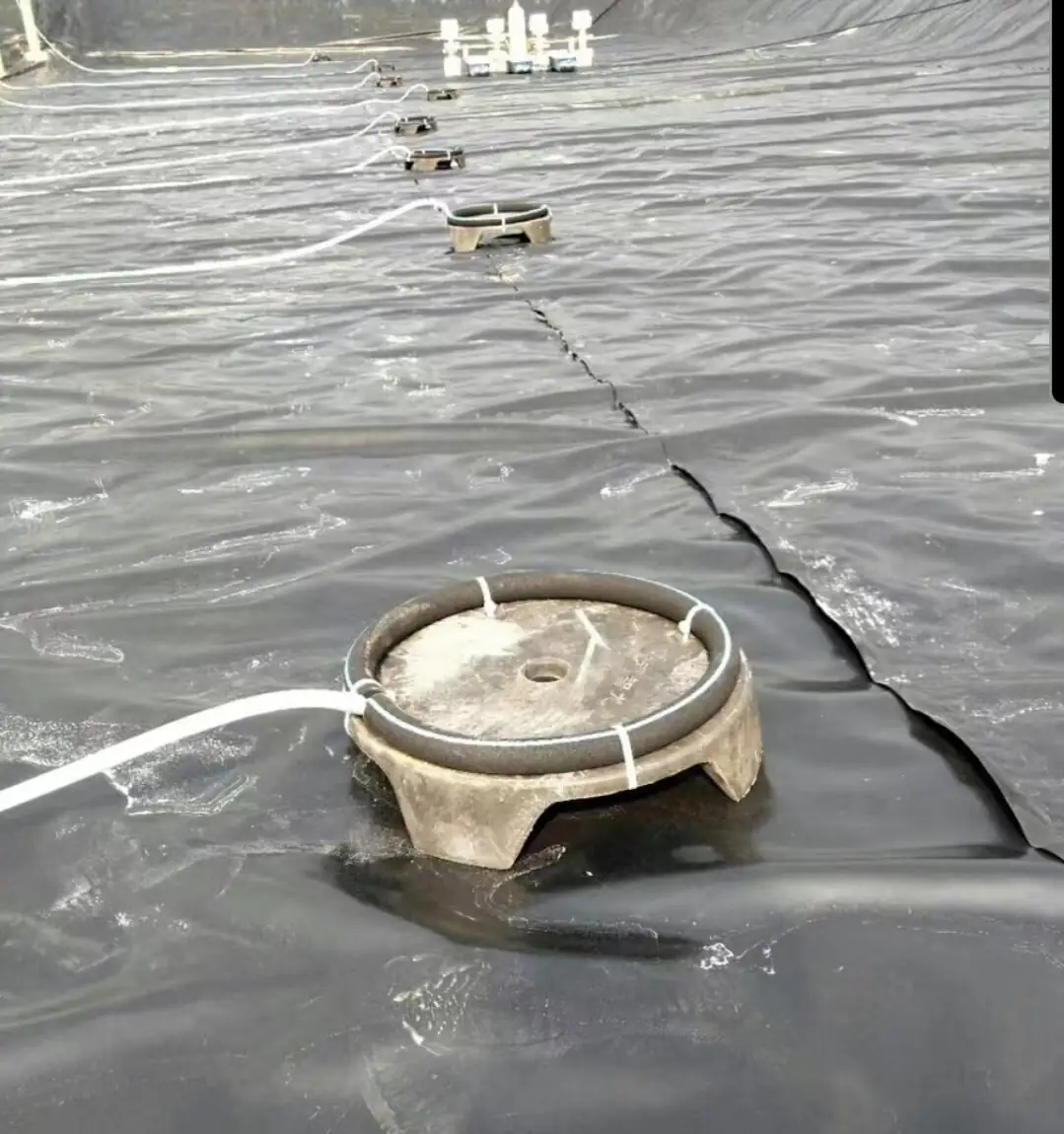 The advantage of using a microporous aeration disc
